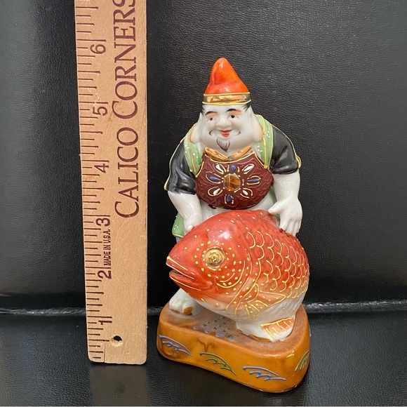 Vintage Signed Kutani Ebisu God Of Fishermen and Luck 5.75” Porcelain Figurine - Picture 8 of 15